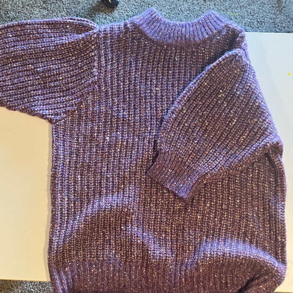 Purple multicolored chunky turtleneck sweater with puffed sleeves